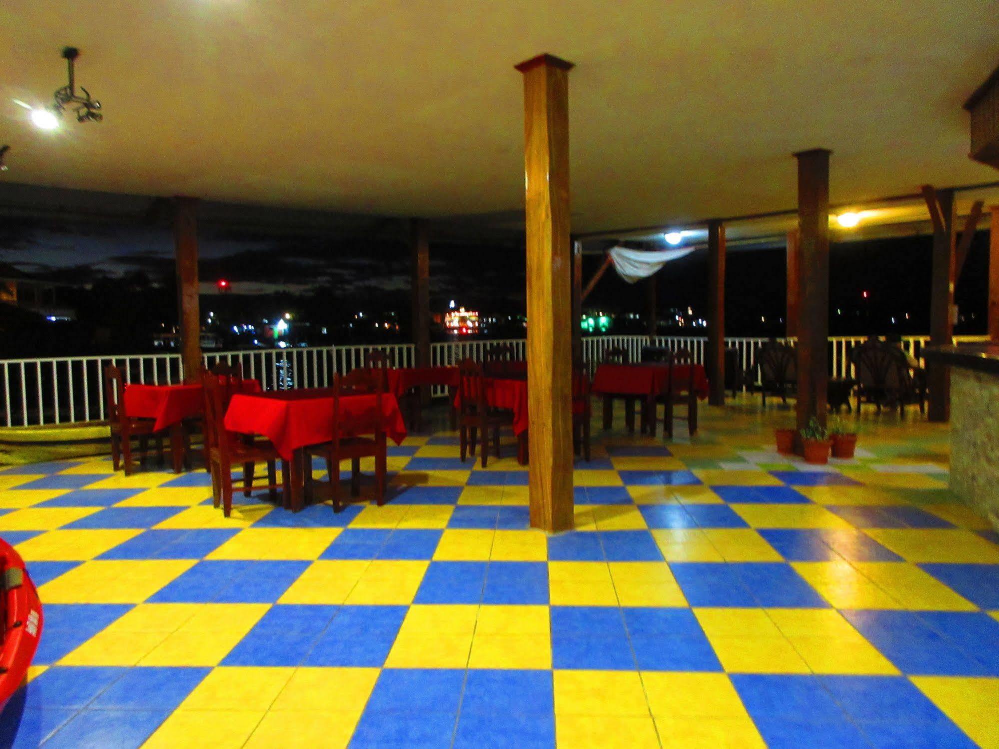 Los Balcones Over The Sea Hotel Bocas del Toro 外观 照片