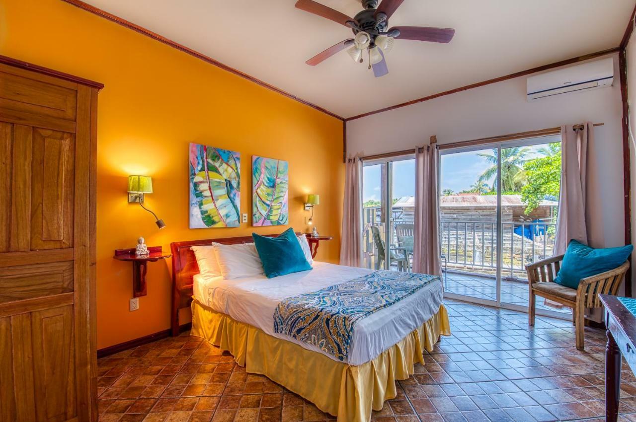 Los Balcones Over The Sea Hotel Bocas del Toro 外观 照片