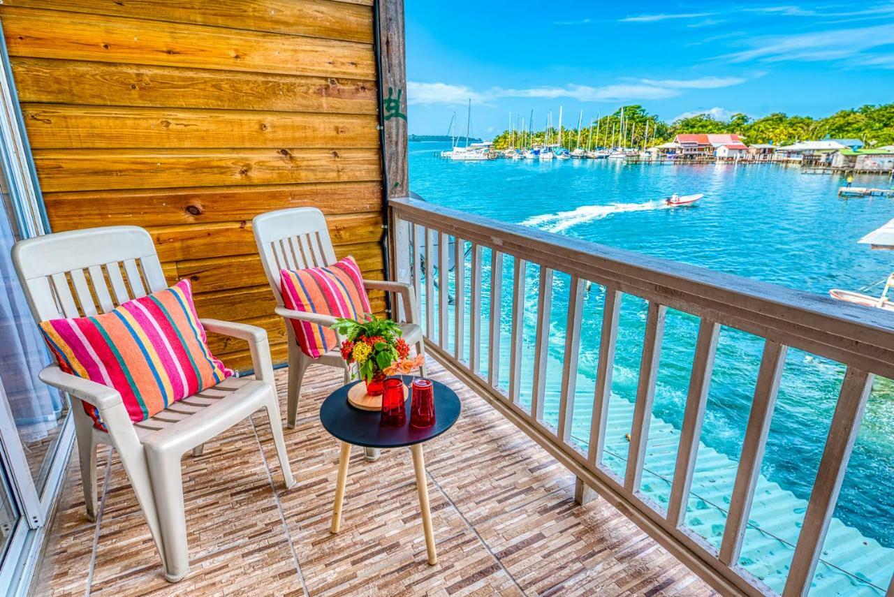 Los Balcones Over The Sea Hotel Bocas del Toro 外观 照片